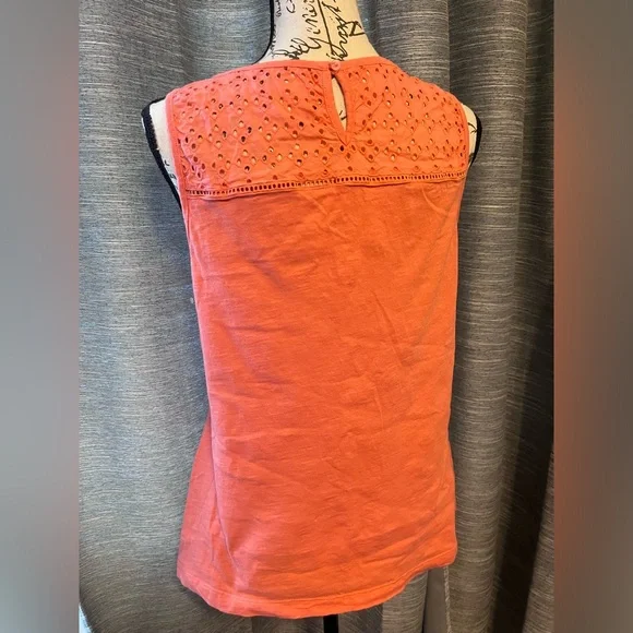 St. John’s Bay Eyelet Yoke Top Medium - Picture 3 of 5